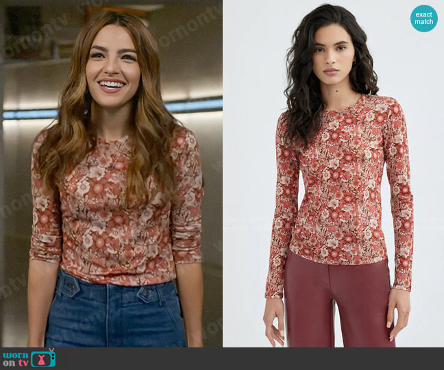 Wilfred Adrienne Top in Mauveglow/Blush worn by Allegra Garcia (Kayla Compton) on The Flash