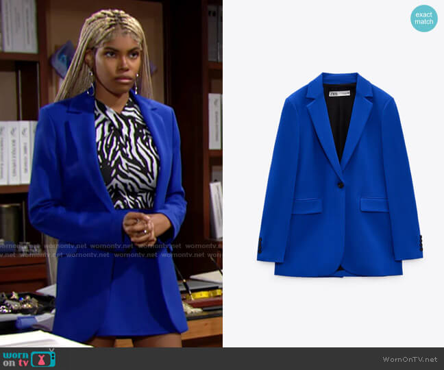 Zara Fitted Blazer with Pockets in Ink Blue worn by Paris Buckingham (Diamond White) on The Bold and the Beautiful
