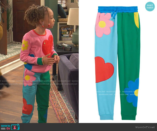 Boden Colour Block Applique Jogger worn by Alice Baxter (Mykal-Michelle Harris) on Ravens Home