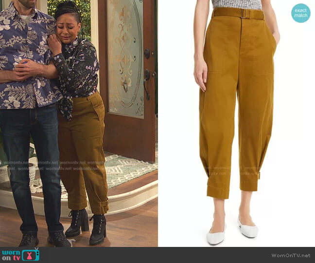 Proenza Schouler Cotton Twill Tapered Pants worn by Raven Baxter (Raven-Symoné) on Ravens Home