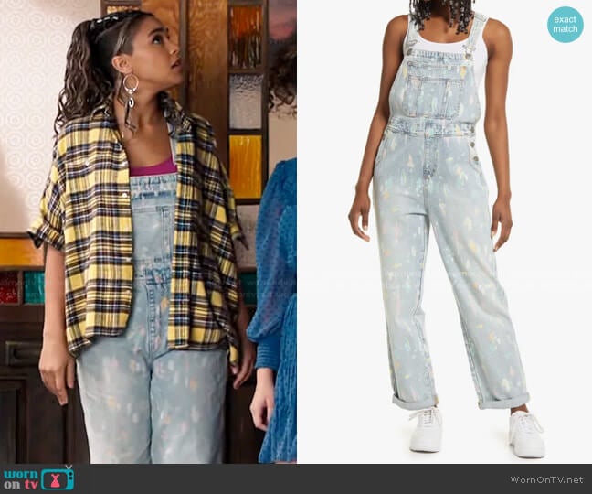 Nordstrom Cristina Martinez Cotton Denim Overalls worn by Mikaela Danso (Lucy Barrett) on Charmed