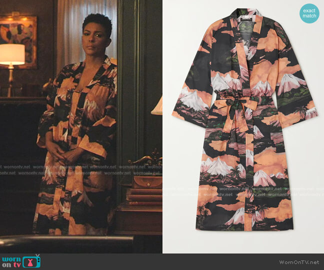 Desmond & Dempsey Wakatipu Cotton Robe worn by Lorraine Swift (April Parker Jones) on Tom Swift
