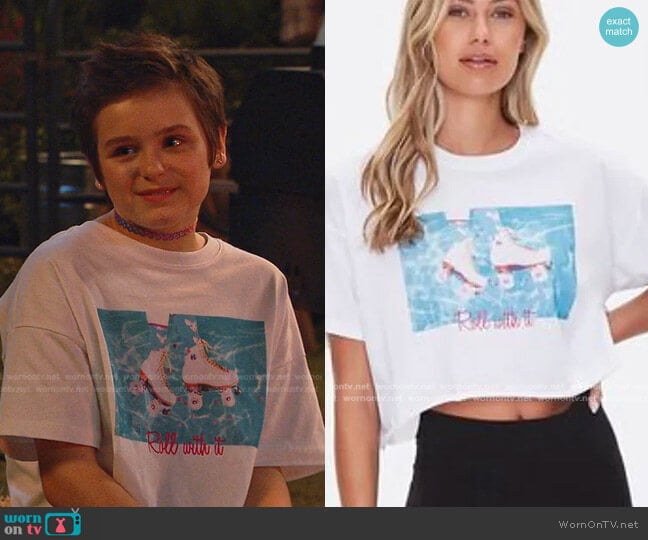 Forever 21 Moxi Skates Graphic Tee worn by Winnie Webber (Shiloh Verrico) on Bunkd