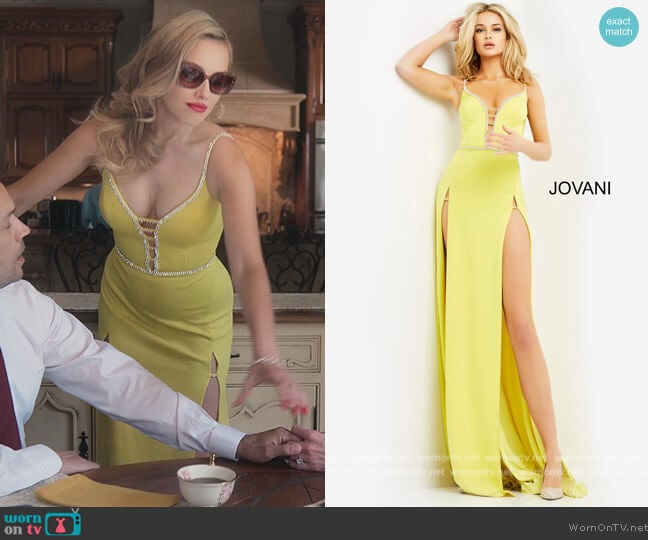 Jovani 06557 worn by Elinor (Gracie Dzienny) on First Kill