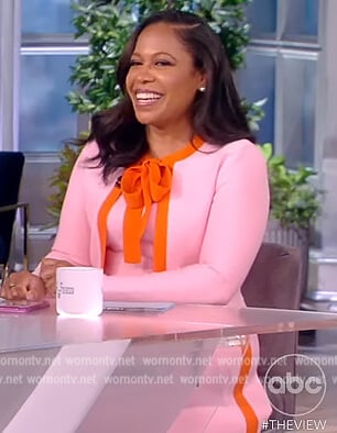 Lindsey Granger’s pink contrast cardigan and dress on The View