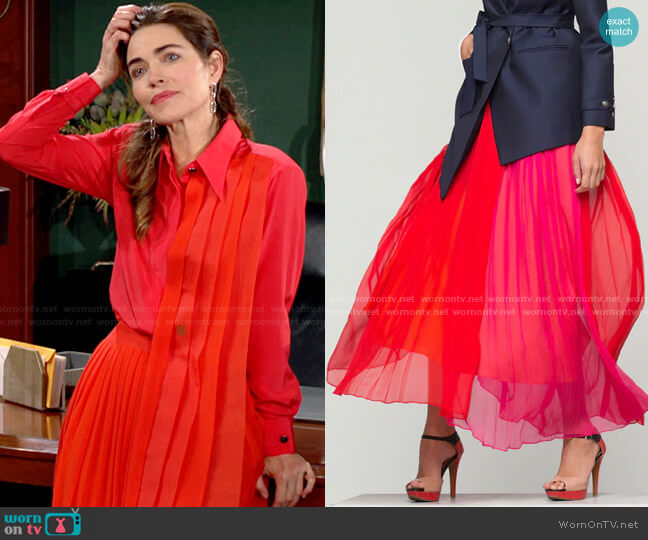 Lucie Brochard.võ Kar Aerial Pleated Skirt worn by Victoria Newman (Amelia Heinle) on The Young and the Restless