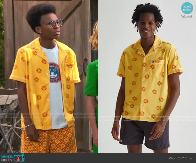 Original Penguin Daisy Terry Shirt worn by Noah Lambert (Israel Johnson) on Bunkd