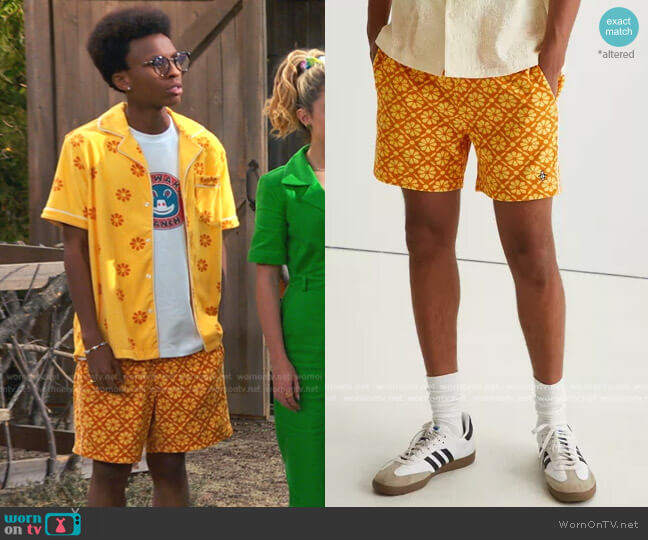 Original Penguin Daisy Terry Short worn by Noah Lambert (Israel Johnson) on Bunkd