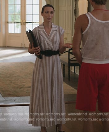 Paige’s striped belted dress on The Summer I Turned Pretty