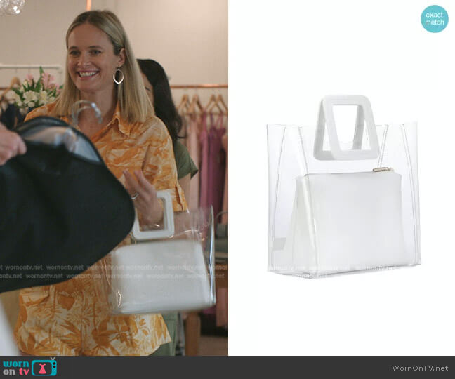 Staud Shirley Pvc And Leather Bag worn by Susannah Fisher (Rachel Blanchard) on The Summer I Turned Pretty