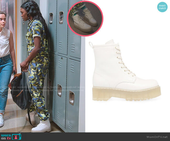 Steve Madden Bettyy1 Combat Boot worn by Calliope Burns (Imani Lewis) on First Kill