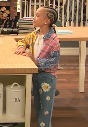 Alice’s plaid shirt and floral jeans on Ravens Home