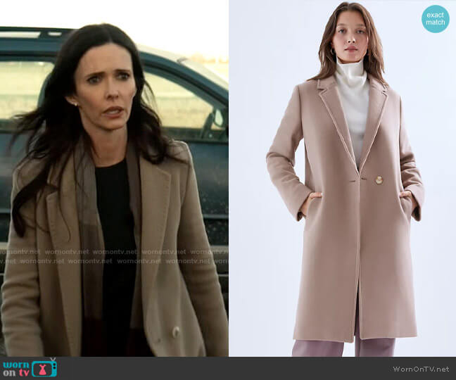 Babaton The New Stedman Coat worn by Lois Lane (Elizabeth Tulloch) on Superman and Lois
