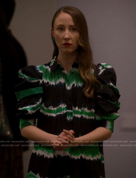 Becky’s black and green tie dye dress on Chloe