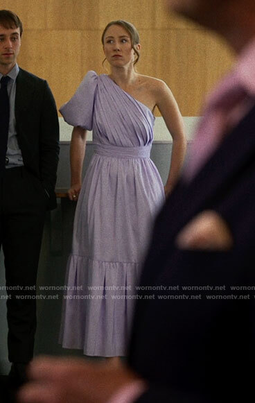 Becky’s purple one-shoulder dress on Chloe