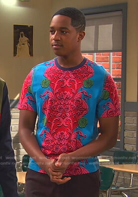 Booker’s blue and pink printed tee on Ravens Home