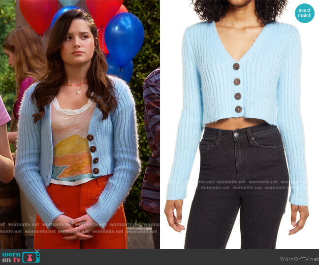 BP Fuzzy Crop Cardigan worn by Lex (Jules LeBlanc) on Side Hustle