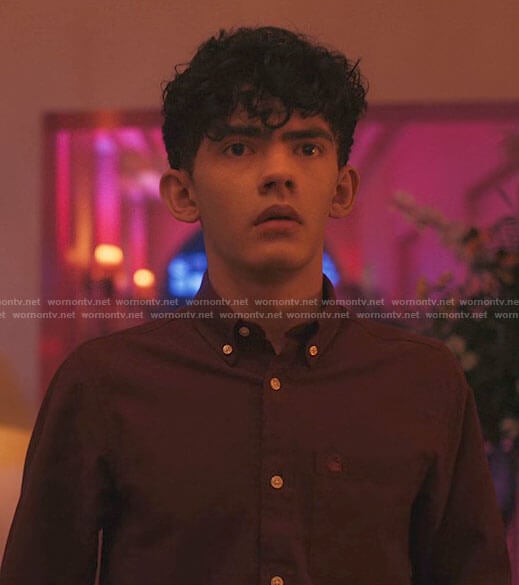 Charlie’s burgundy button down shirt on Heartstopper