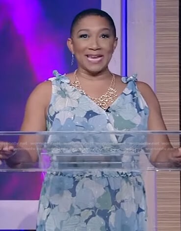 Deja Vu’s blue floral dress on Live with Kelly and Ryan