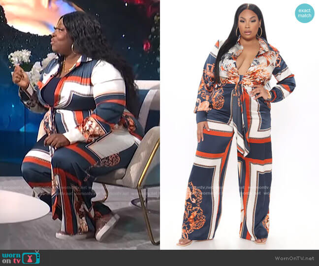 Fashion Nova St Tropez Printed Jumpsuit worn by Loni Love on E! News