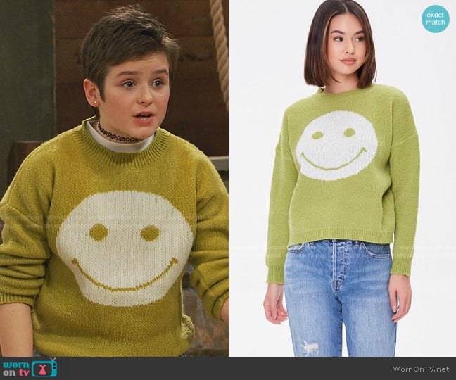 Forever 21 Happy Face Drop-Sleeve Sweater worn by Winnie Webber (Shiloh Verrico) on Bunkd