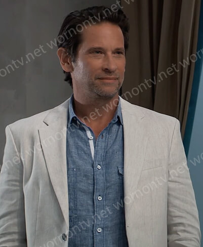 Hamilton’s chambray shirt on General Hospital