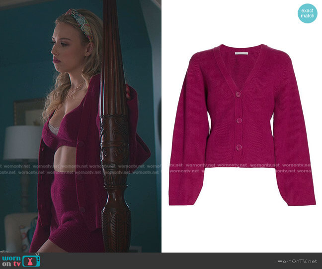 Helmut Lang Cozy V-Neck Cardigan worn by Elinor (Gracie Dzienny) on First Kill