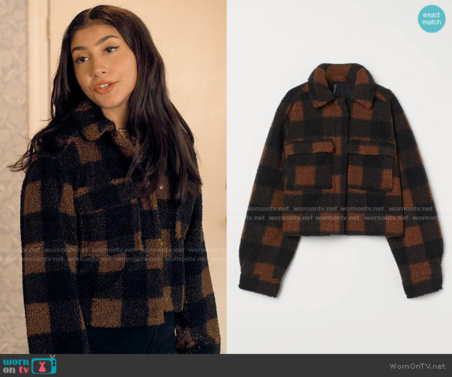 H&M Short Faux Shearling Jacket in Brown/Black Checked worn by Pilar Salazar (Isabella Ferreira) on Love Victor