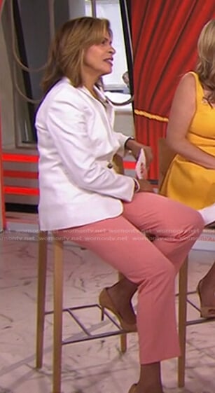 Hoda’s white blazer and pink cropped pants on Today