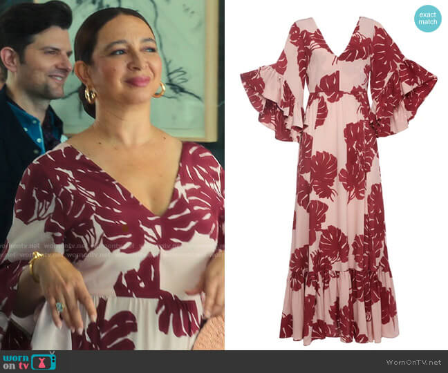 La DoubleJ Bella Dress in Monstera Rosa worn by Molly Novak (Maya Rudolph) on Loot