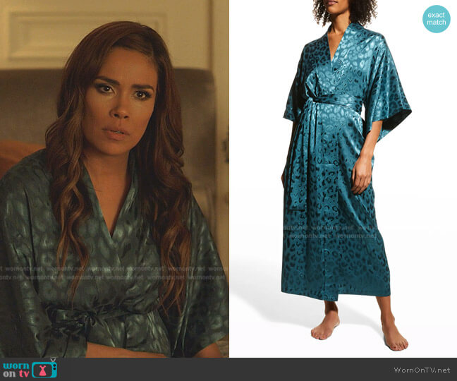 Natori Decadence Printed Satin Robe worn by Cristal Jennings (Daniella Alonso) on Dynasty