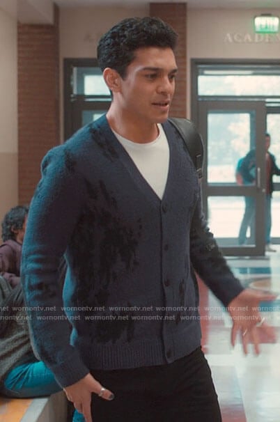 Rahim’s purple printed cardigan on Love Victor
