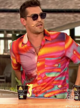 Matt Roger’s tie dye print shirt on The View