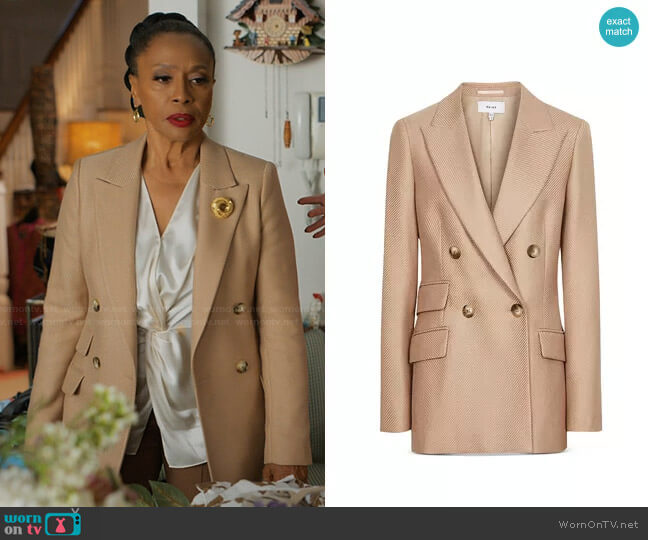 Reiss Logan Blazer worn by Patricia (Jenifer Lewis) on I Love That For You
