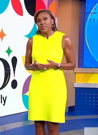 Robin’s yellow sleeveless tweed dress on Good Morning America