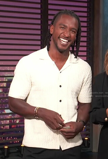 Scott’s white textured shirt on Access Hollywood