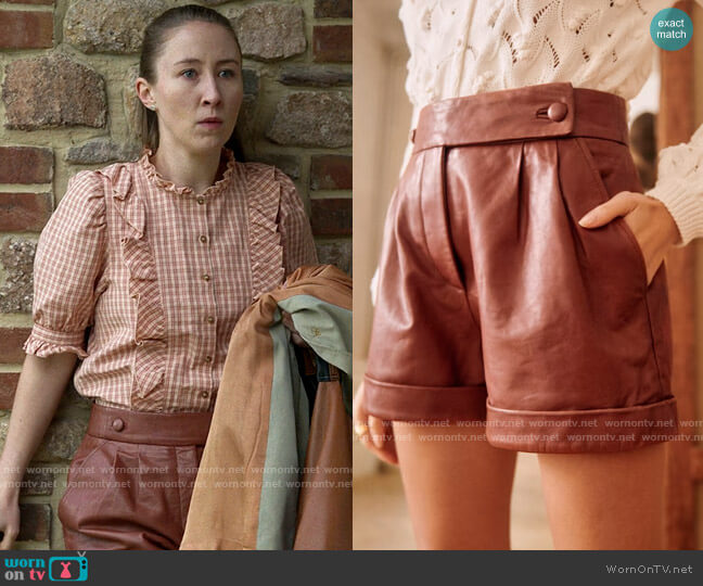 Sezane William Shorts worn by Becky Green (Erin Doherty) on Chloe