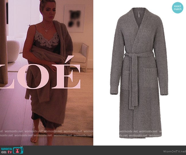 Skims Cozy Knit Robe worn by Khloe Kardashian (Khloe Kardashian) on The Kardashians