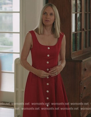 Susannah’s red button down flare dress on The Summer I Turned Pretty