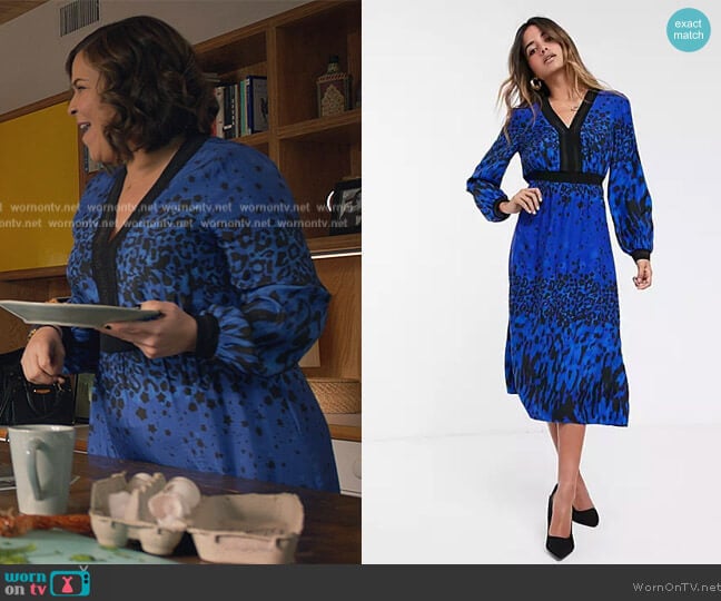 Ted Baker Maryema topaz print leopard midi dress worn by Sara Castillo (Lindsay Mendez) on All Rise