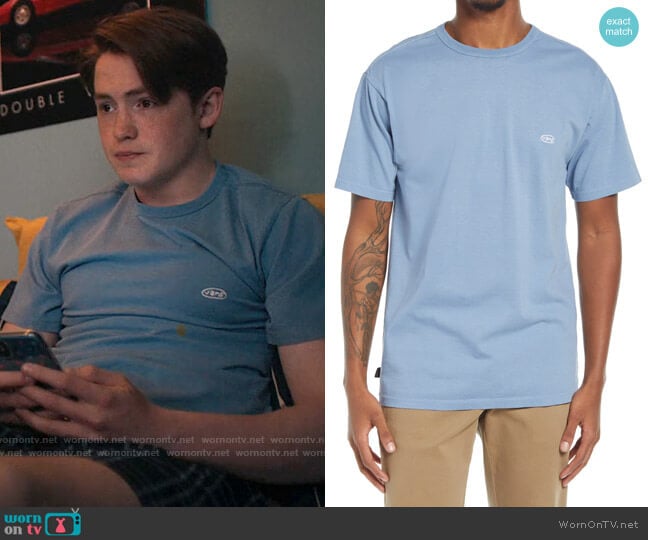 Vans Off The Wall T-shirt in Infinity worn by Nick Nelson (Kit Connor) on Heartstopper