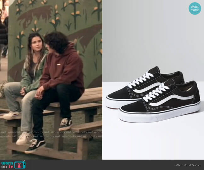 Vans Low Old Skool Sneakers worn by Jordan Kent (Alex Garfin) on Superman and Lois