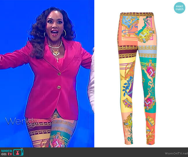 Versace Baroque-print silk leggings worn by Wendy Williams on The Wendy Williams Show