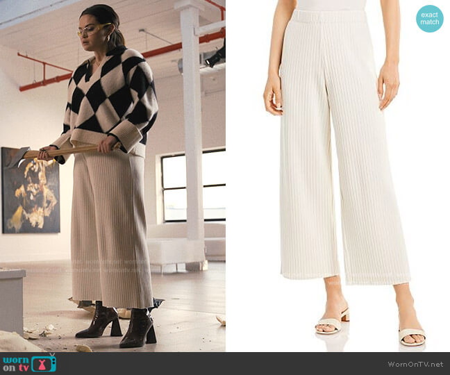 Vince Cropped Ribbed Trousers worn by Mabel Mora (Selena Gomez) on Only Murders in the Building