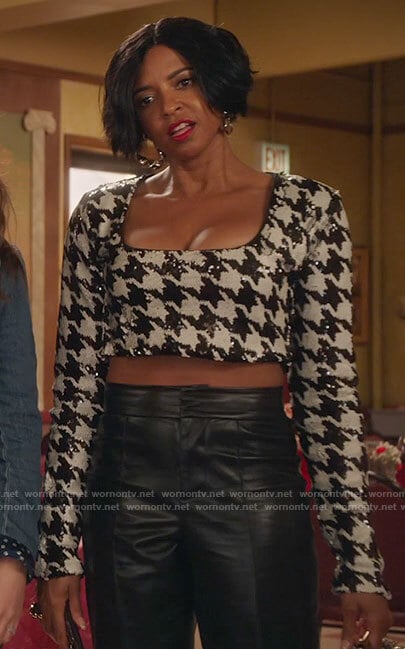 Wickie’s sequin houndstooth crop top and boombox bag on Girls5eva