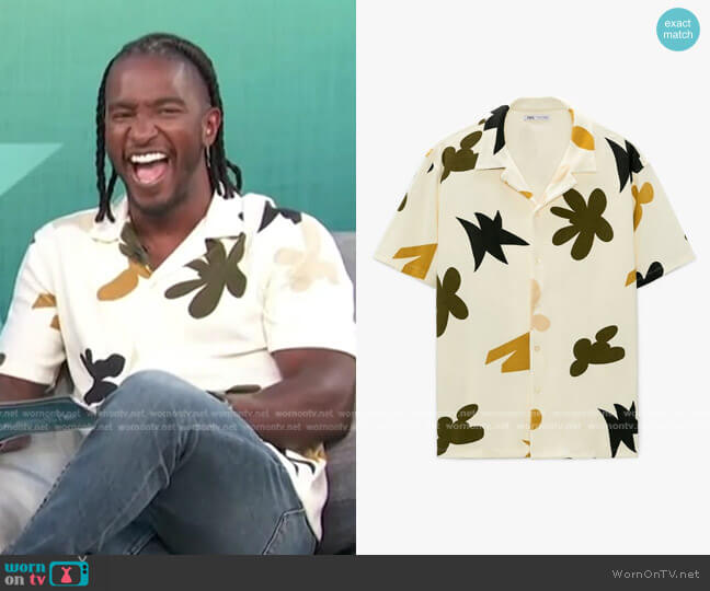 Zara Printed Terrycloth Shirt worn by Scott Evans on Access Hollywood