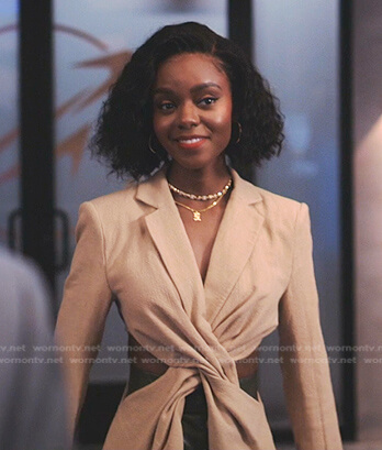 Zenzi’s beige twisted blazer on Tom Swift