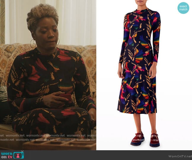 Farm Rio Black Macaws Flight Jersey Midi Dress worn by Jada Washington (Yolonda Ross) on The Chi
