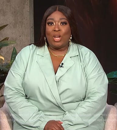 Loni’s mint utility jumpsuit on E! News Daily Pop