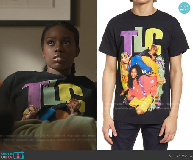 Merch Traffic TLC Throwback Cotton Graphic Tee worn by Kiesha Williams (Birgundi Baker) on The Chi